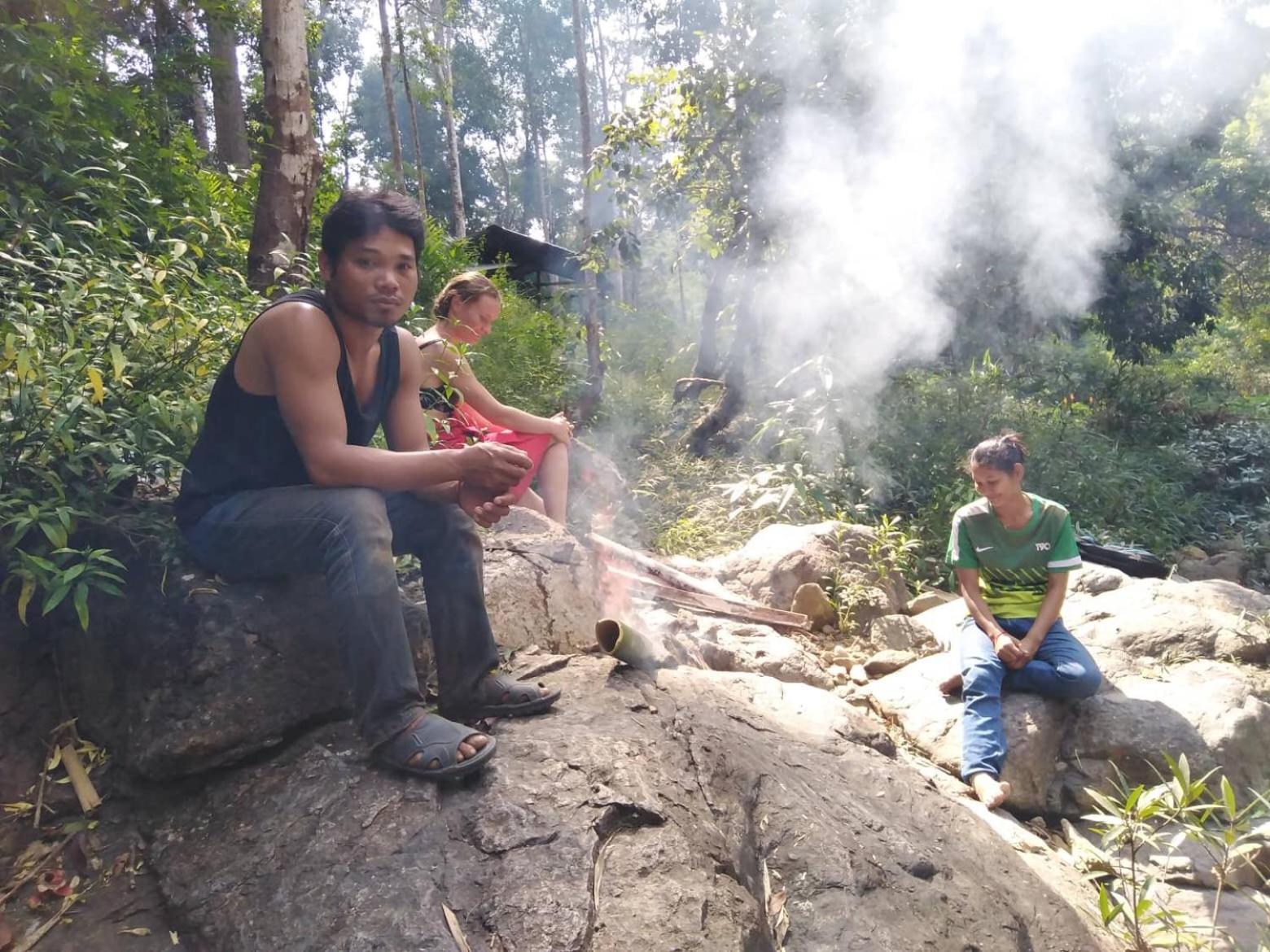 Bee Bee'S Chalets Home Stay And Trekking Banlung Экстерьер фото